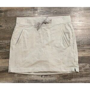 Athleta Modern Metro Midtown Skort Gray White Stripes Size Small Briefed